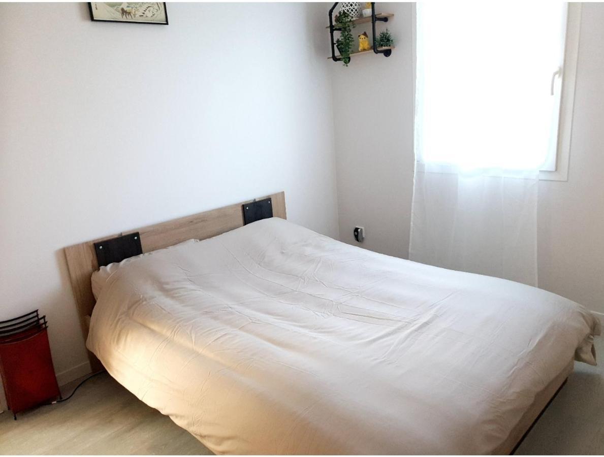 Beau Logement Avec Terrasse, Jacuzzi Et Terrain De Petanque Privatif A 5 Minutes De La Plage Audenge Exterior foto